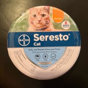 Seresto 8 Month Cat Treatment For Flea and Tick Collar.